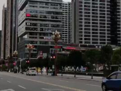 p4LED全彩燈桿顯示屏